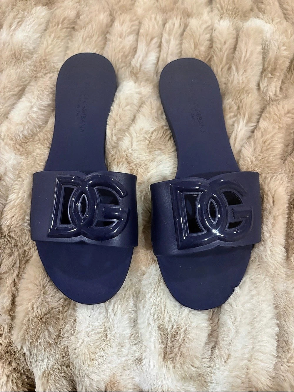 Dolce & Gabbana Rubber Beachwear Slides with DG Logo Blue EU 36